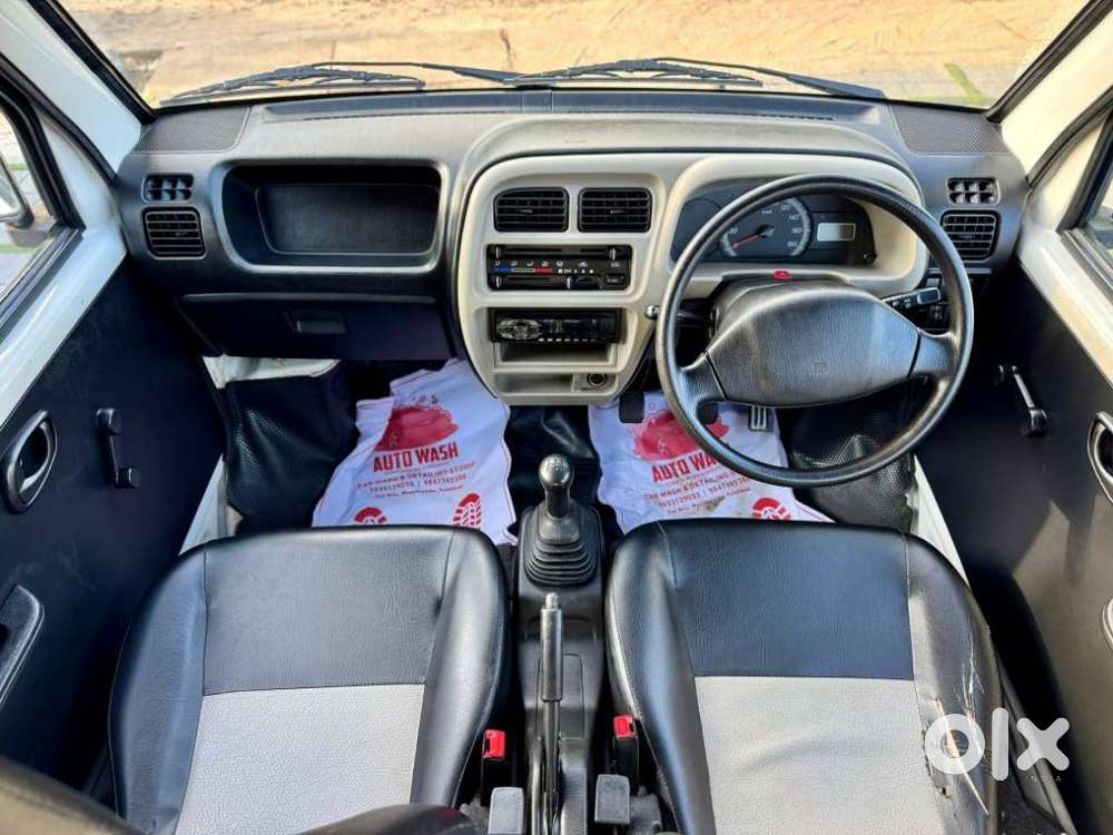 Maruti Suzuki Eeco 5 Str Ac (o), 2017, Petrol
