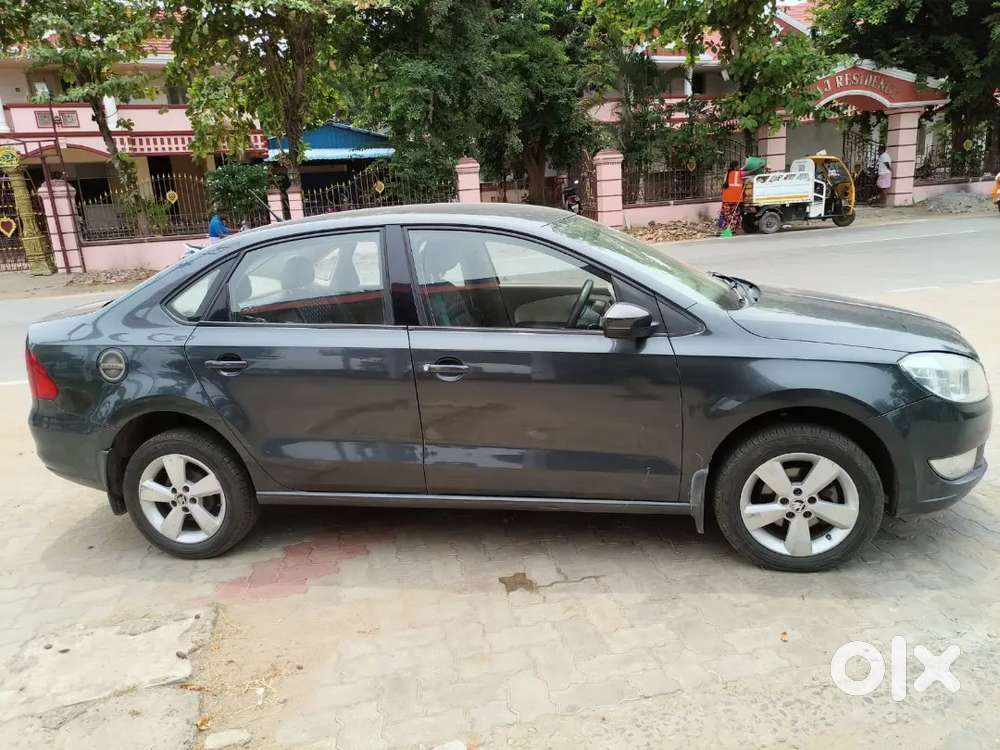 Skoda Rapid 2016 Model Top Model Single 0wner