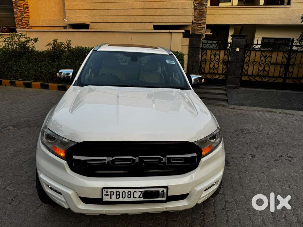 Ford Endeavour 3.2 Titanium At 4x4, 2017, Diesel