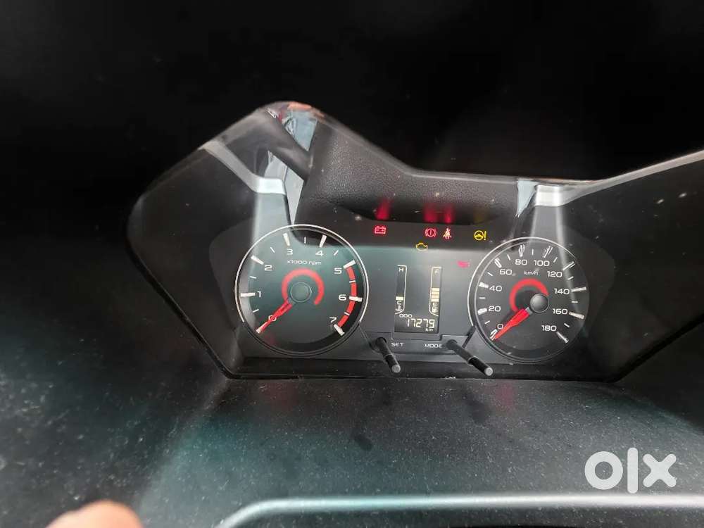 Mahindra Kuv100 K6+ 6str Newly Condition