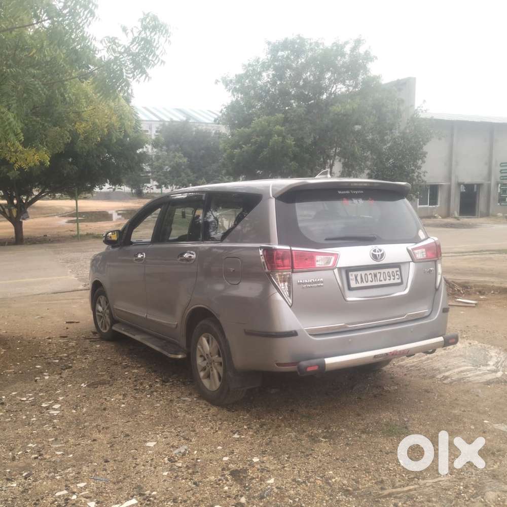 Toyota Innova Crysta