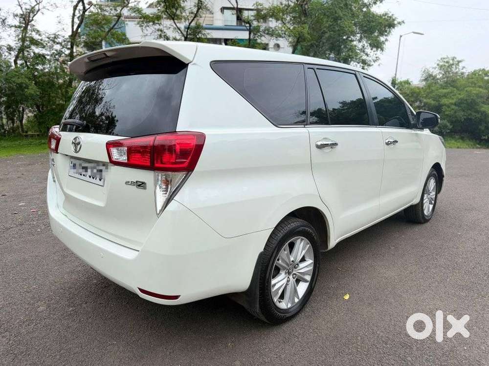 Toyota Innova Crysta 2.8z Automatic, 2018, Diesel
