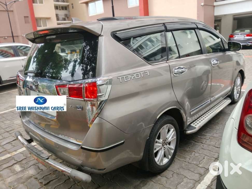 Toyota Innova Crysta 2.8z Automatic, 2017, Diesel
