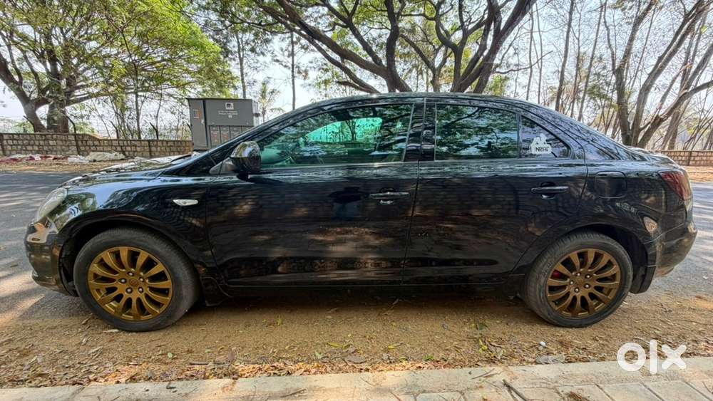 Maruti Suzuki Kizashi 2012