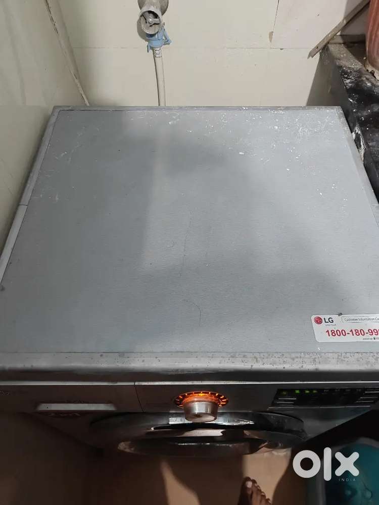 LG Fully Automatic Front Load with 100% Dryer