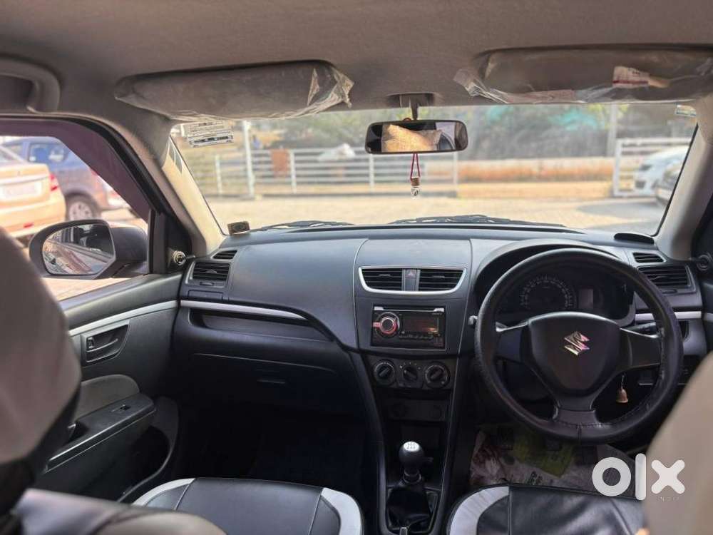 Maruti Suzuki Swift Lxi Optional-o, 2015, Petrol