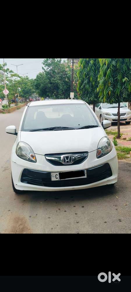 Honda Brio Vx Mt, 2012, Petrol