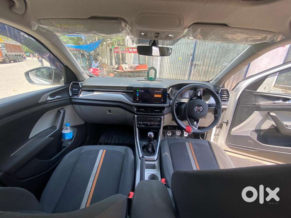 Skoda Kushaq 1.0 Tsi Ambition, 2025, Petrol