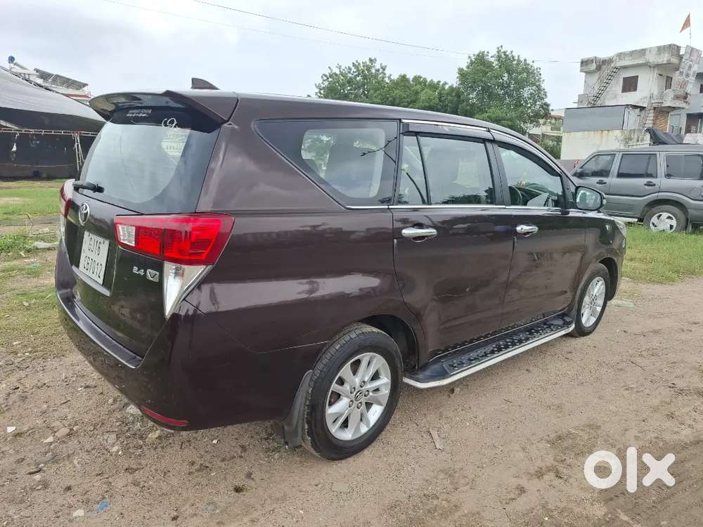 Toyota Innova Crysta 2018