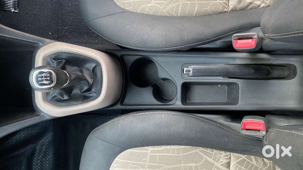 Hyundai Grand I10 Sportz 1.2 Kappa Vtvt, 2015, Petrol