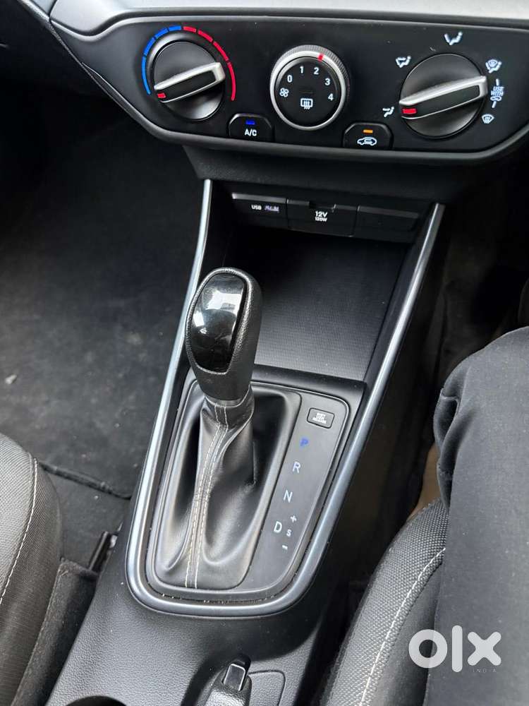 Hyundai I20 Sportz 1.4 At Vtvt, 2021, Petrol