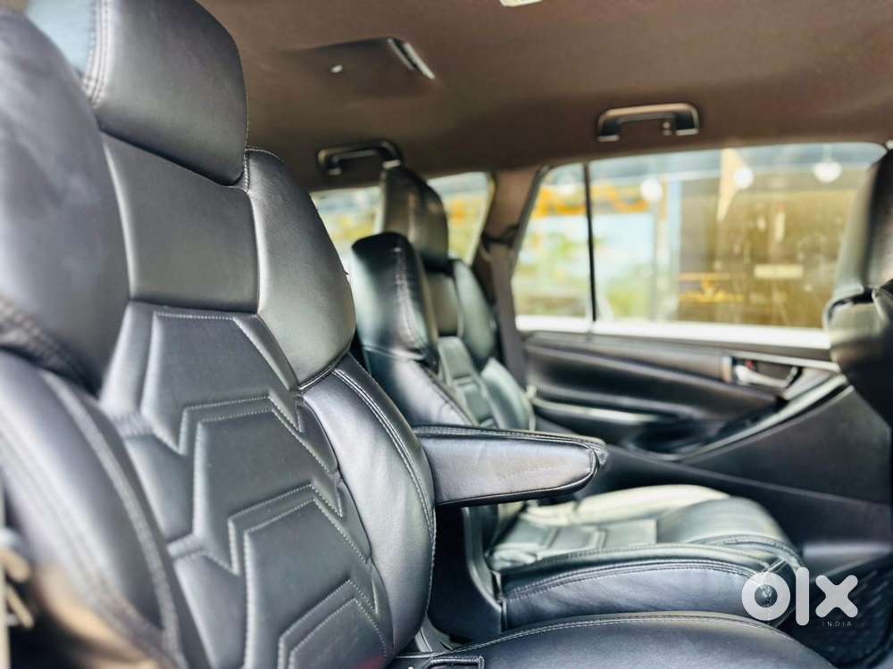 Toyota Innova Crysta 2.8 Gx At, 2016, Diesel