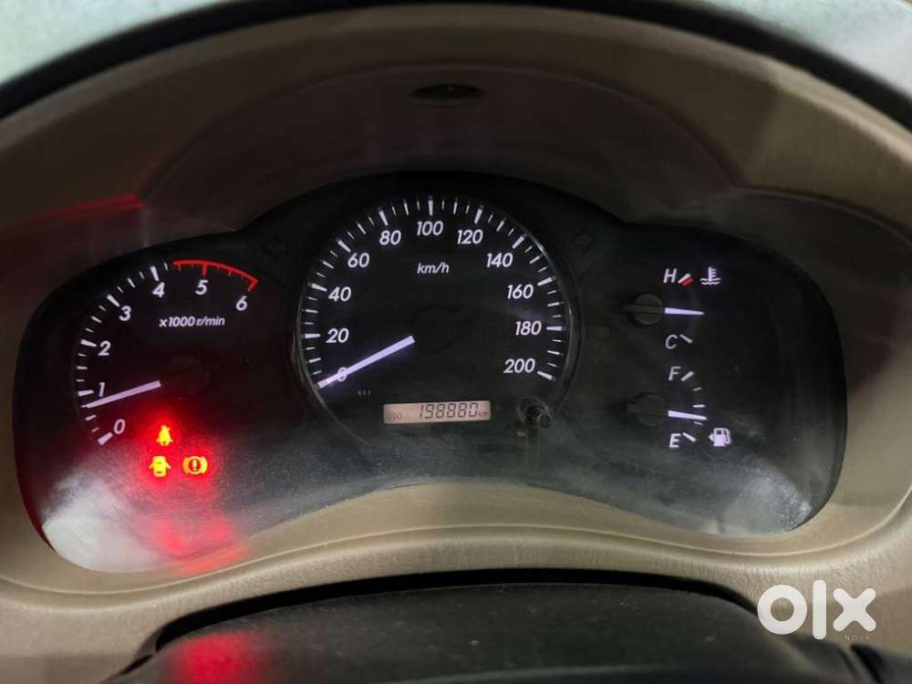 Toyota Innova 2.5 G (diesel) 7 Seater, 2015, Diesel