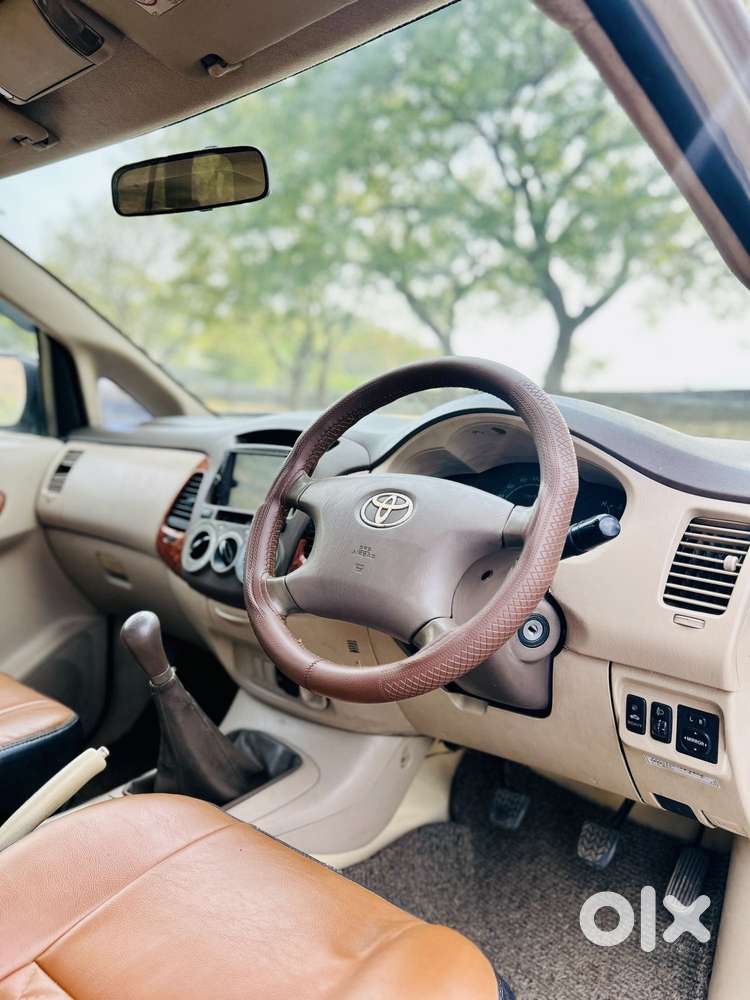 Toyota Innova 2.5 V 7 Str, 2007, Diesel