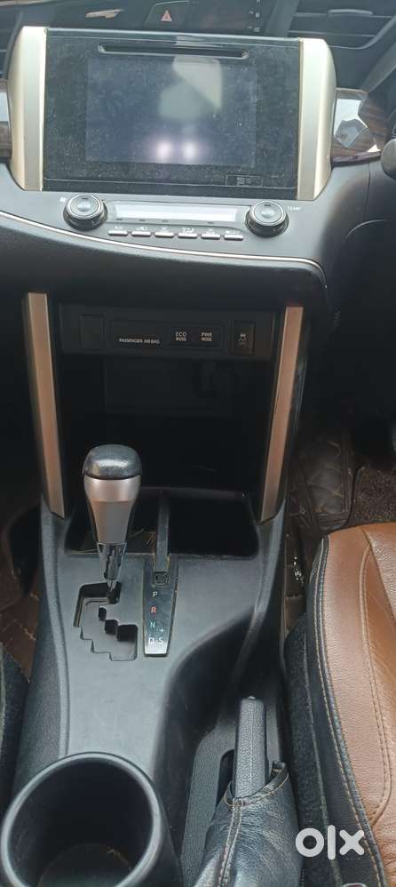 Toyota Innova Crysta 2.8z Automatic, 2017, Diesel