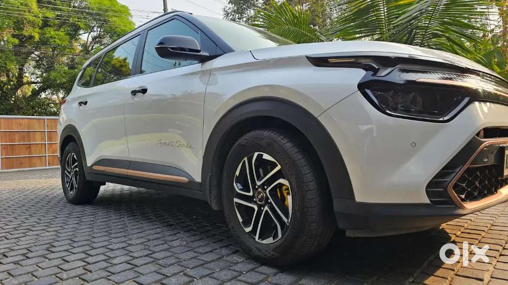 Kia Carens Luxury Plus 2022 Diesel At 2022 Model