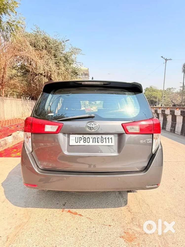 Toyota Innova Crysta 2.4 Z2018 Diesel 116000 Km Driven