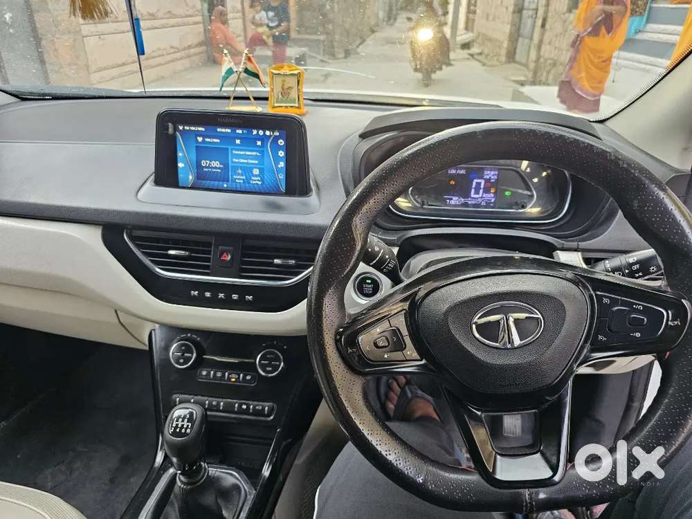 Tata Nexon 1.2 Revotron 2023
