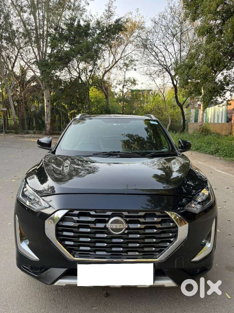 Nissan Magnite 1.0 Xv Premium Turbo Cvt, 2022, Petrol