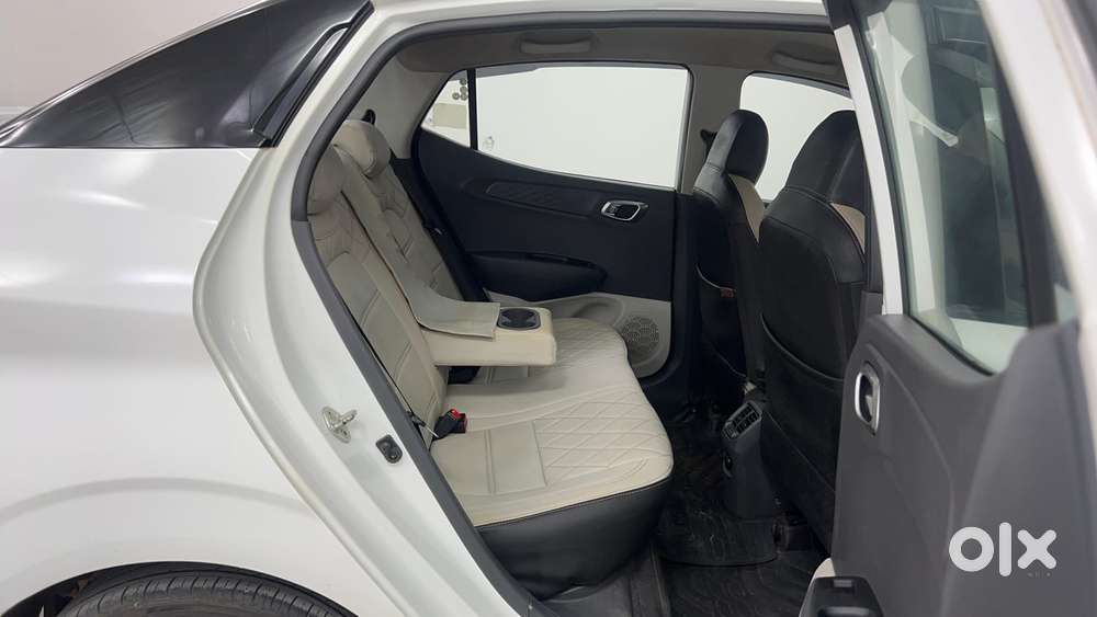 Hyundai Aura Sx 1.2 (o) Petrol, 2022, Petrol