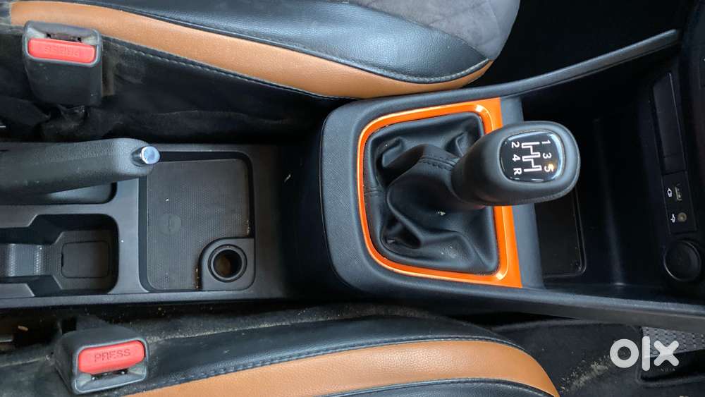 Tata Punch Camo Adventure Mt, 2022, Petrol