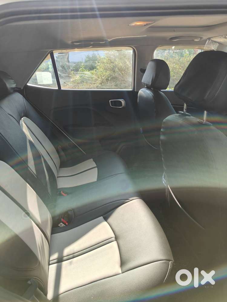 Hyundai Venue 2021 Diesel 16500 Km Driven