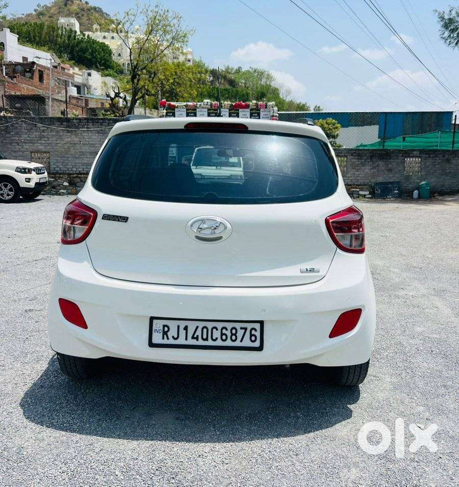 Hyundai Grand I10 2013-2016 Sportz, 2016, Petrol