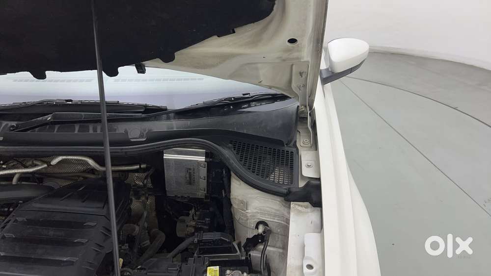 Volkswagen Vento Tsi, 2021, Petrol
