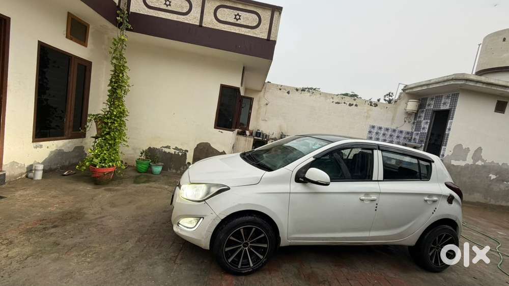 Hyundai I20 Diesel Manual 2012