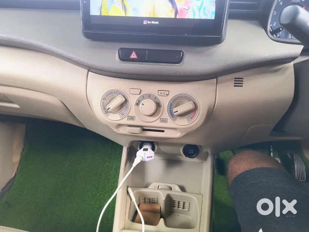 Maruti Ertiga Vxi 2024