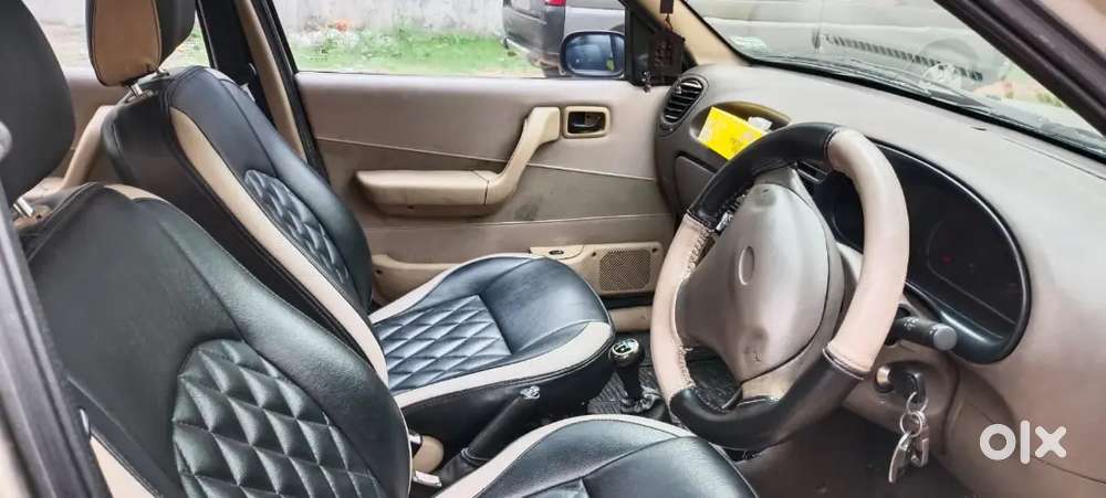 Ford Ikon Zxi 2009
