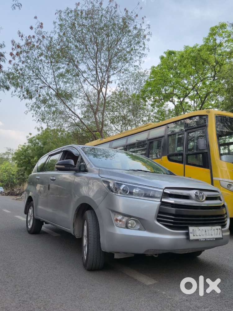 Toyota Innova Crysta 2.7 V, 2017, Diesel