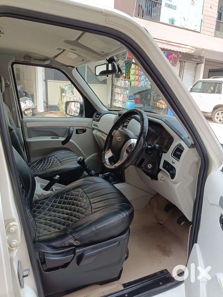 Mahindra Scorpio S10 7 Seater, 2016, Diesel