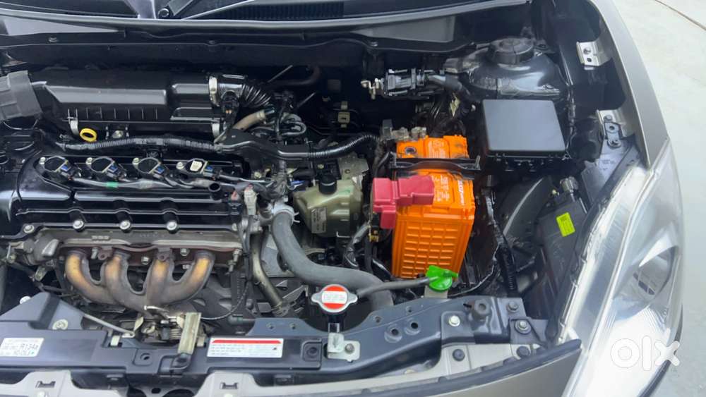 Maruti Suzuki Swift Amt Zxi, 2021, Petrol