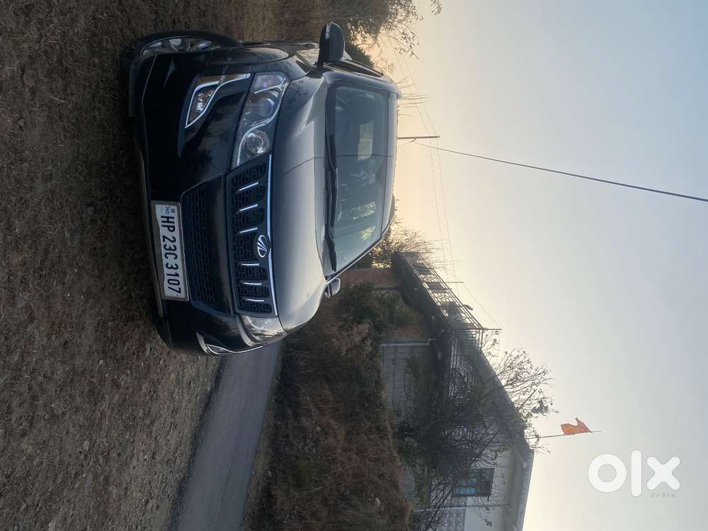 Mahindra Xuv500 W10