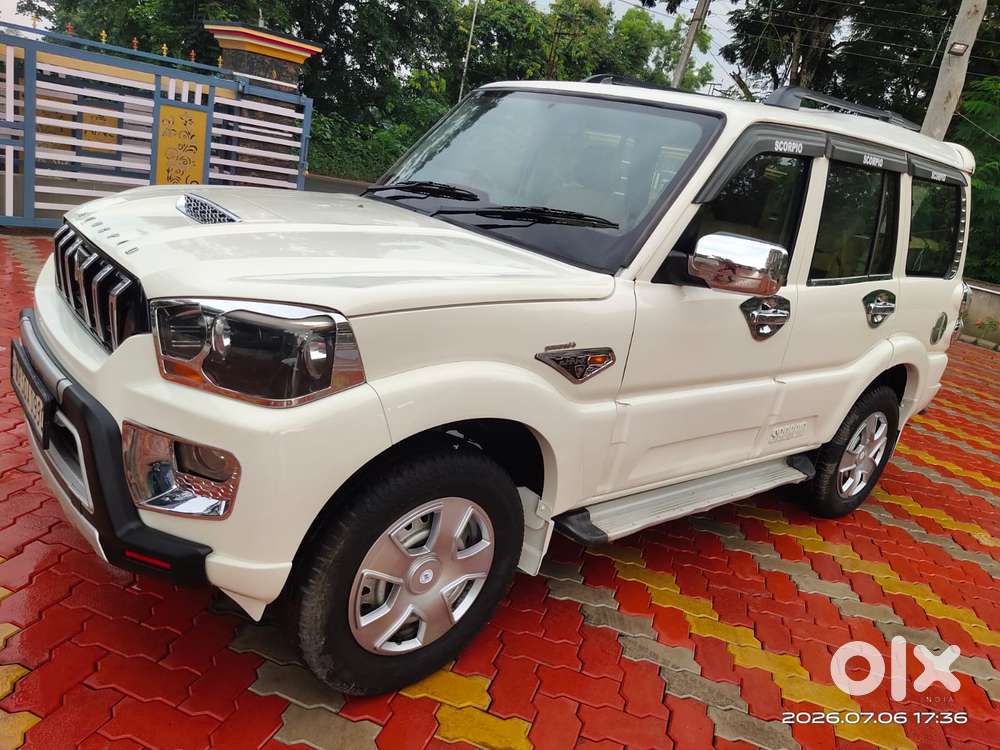 Mahindra Scorpio S4, 2017, Diesel