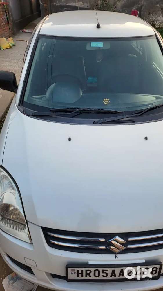 Maruti Suzuki Swift Dzire 2010 Petrol 30000 Km Driven Passing 2030