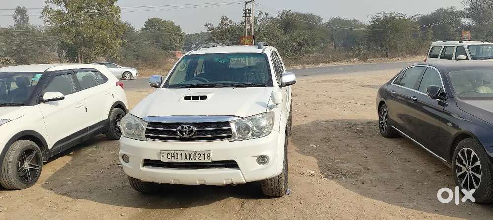 Toyota Fortuner Legender 2012