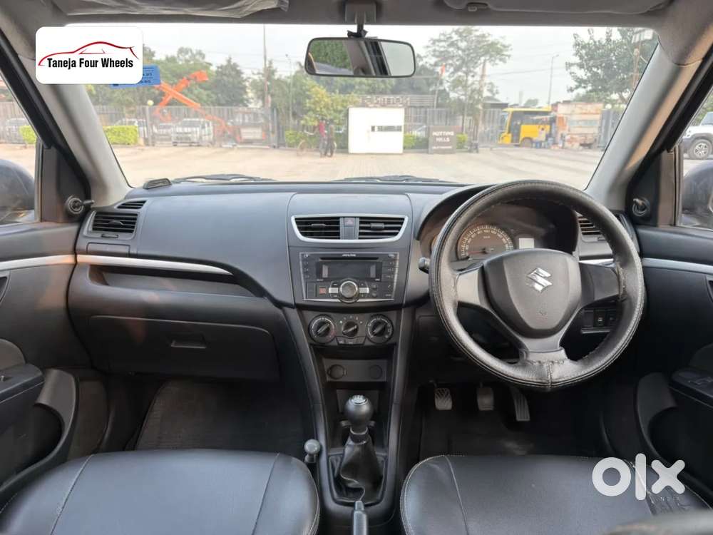 Maruti Suzuki Swift Lxi Optional-o, 2015, Petrol