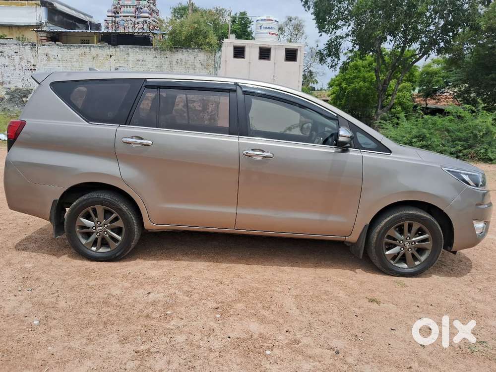 Toyota Innova Crysta 2.8z Automatic, 2017, Diesel