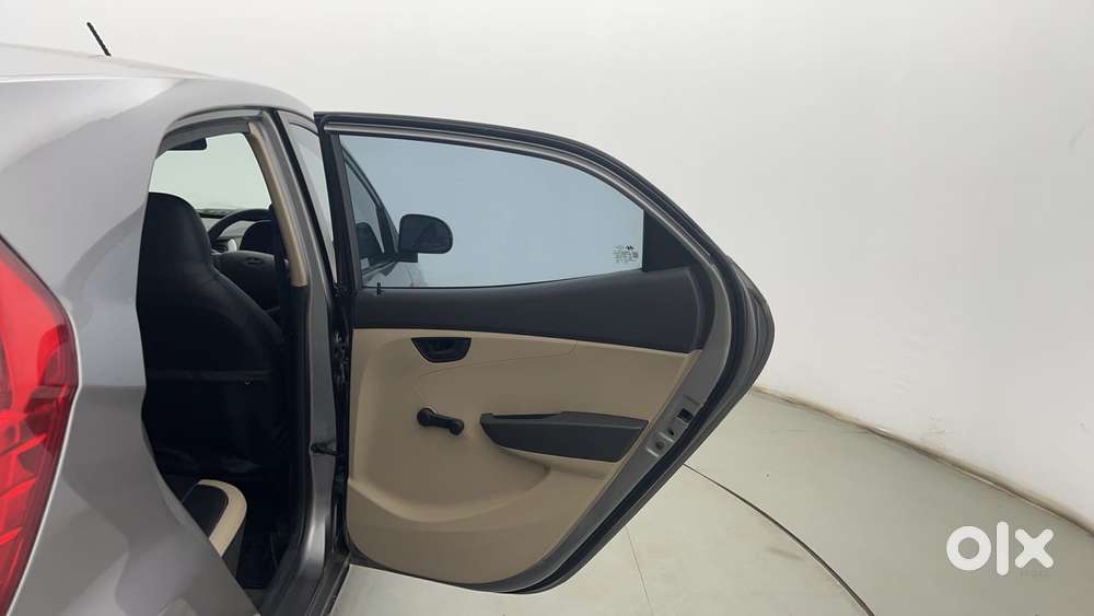 Hyundai Eon Magna +, 2013, Petrol