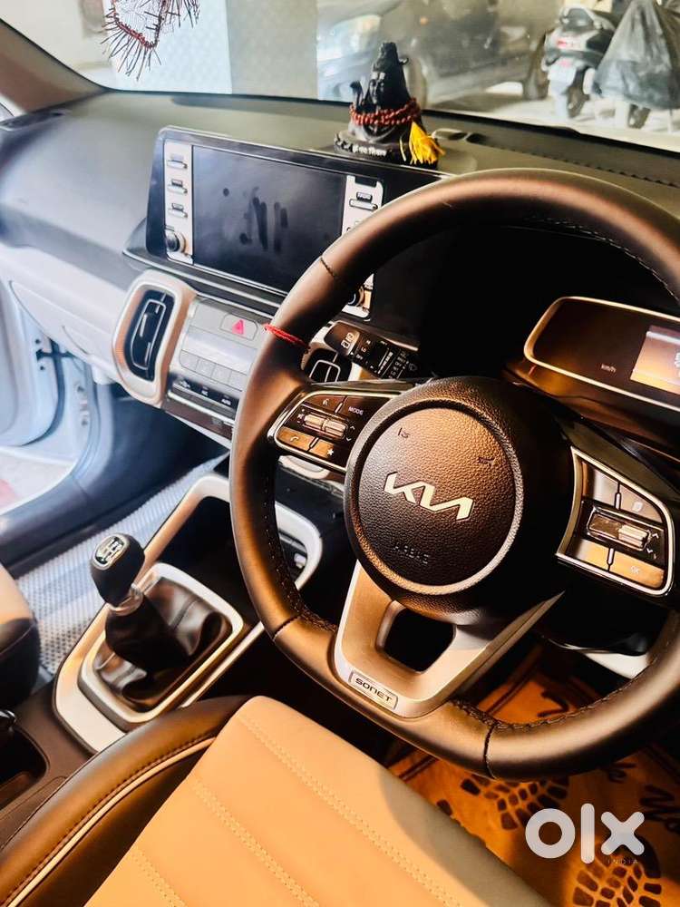 Kia Sonet Htk Plus 2025 Petrol 8700 Km Driven
