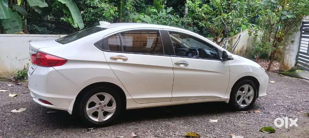 Honda City 1.5 Vx Petrol 2016