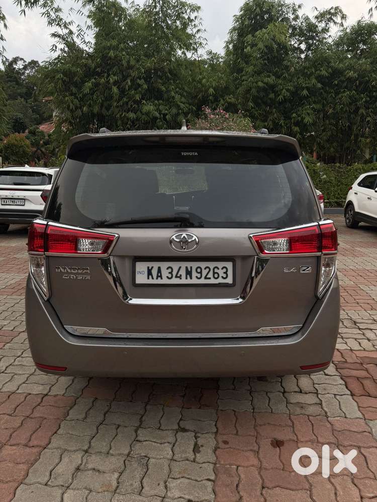Toyota Innova Crysta 2.4 Zx Mt, 2018, Diesel