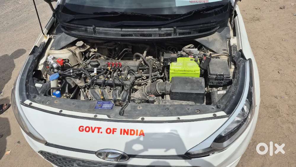 Hyundai I20 2016 Pretol And Cng Top Model Push Start