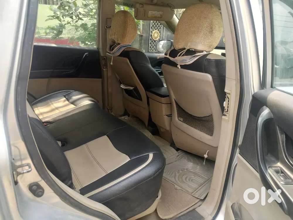 Mahindra Xuv500 2016 Diesel 180000 Km Driven