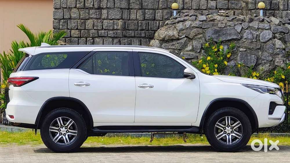 Toyota Fortuner 3.0 4x2 Automatic, 2022, Diesel