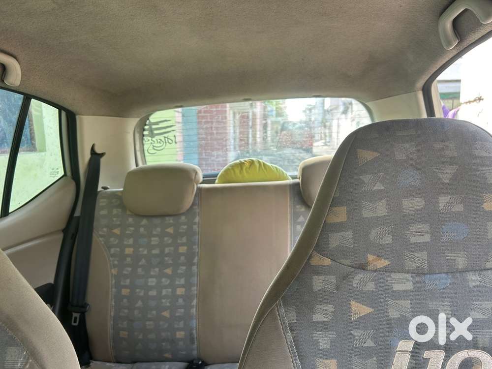 Hyundai I10 Sportz 2011