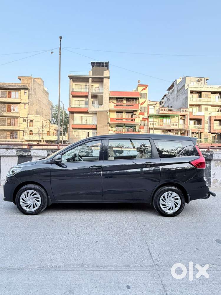 Maruti Suzuki Ertiga Vxi At Petrol, 2025, Petrol
