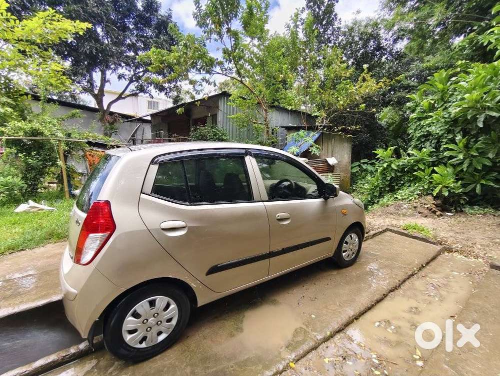 Hyundai I10 Sportz, 2011, Petrol